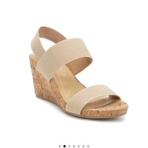 Solanz justice wedge sandal